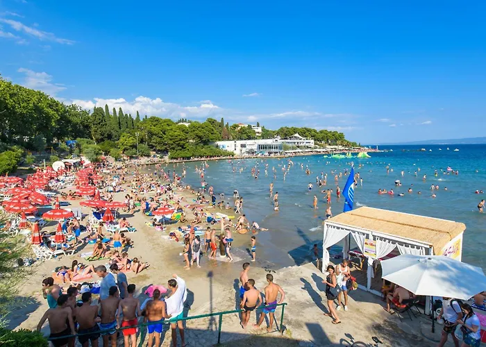 Apartamento With Parking Space - 22909 Split