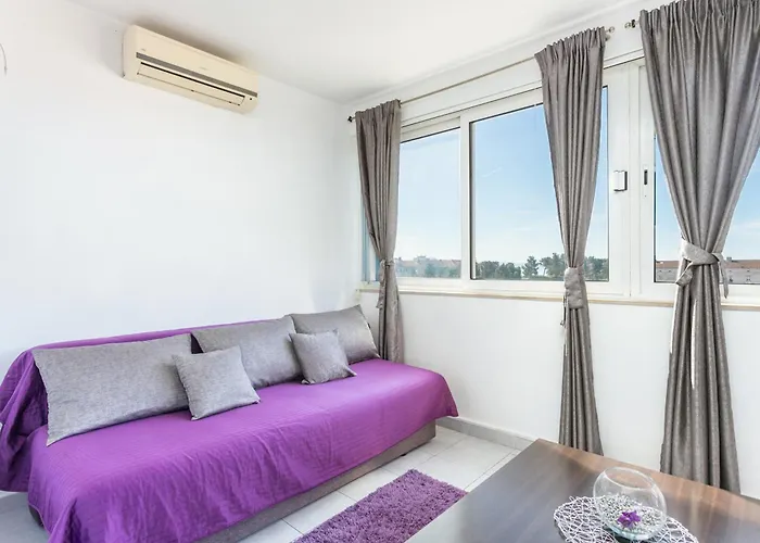 With Parking Space - 22909 Apartamento Split