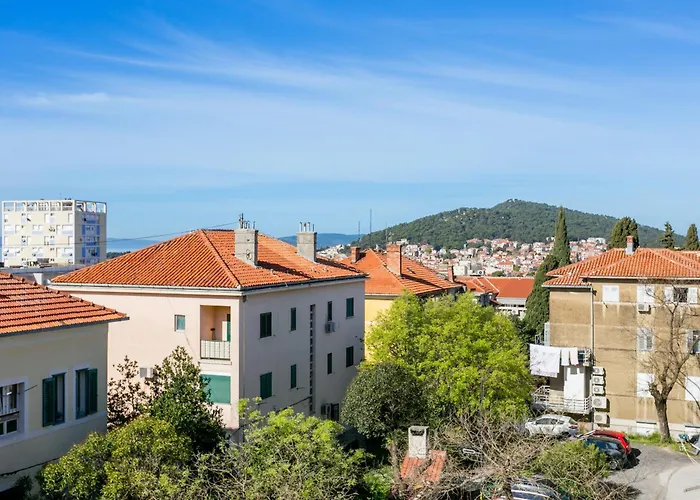 With Parking Space - 22909 Apartamento