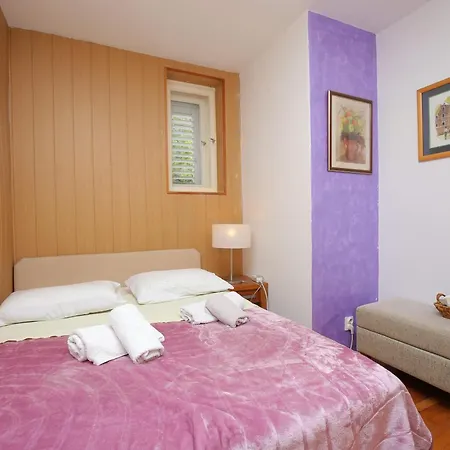 With Parking Space - 22909 Apartman *