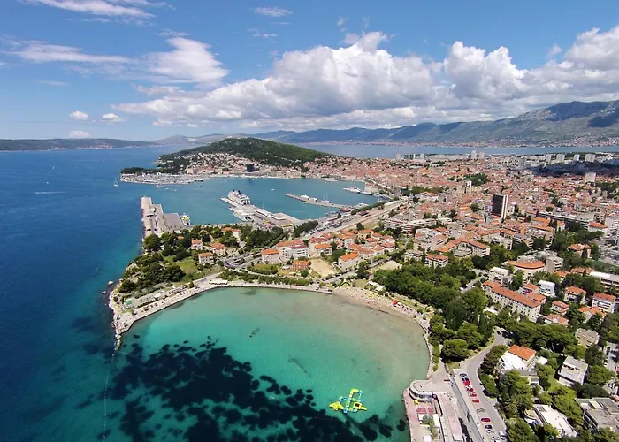 公寓 With Parking Space - 22909 *