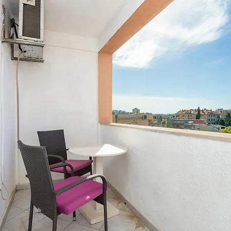 With Parking Space - 22909 Appartamento *